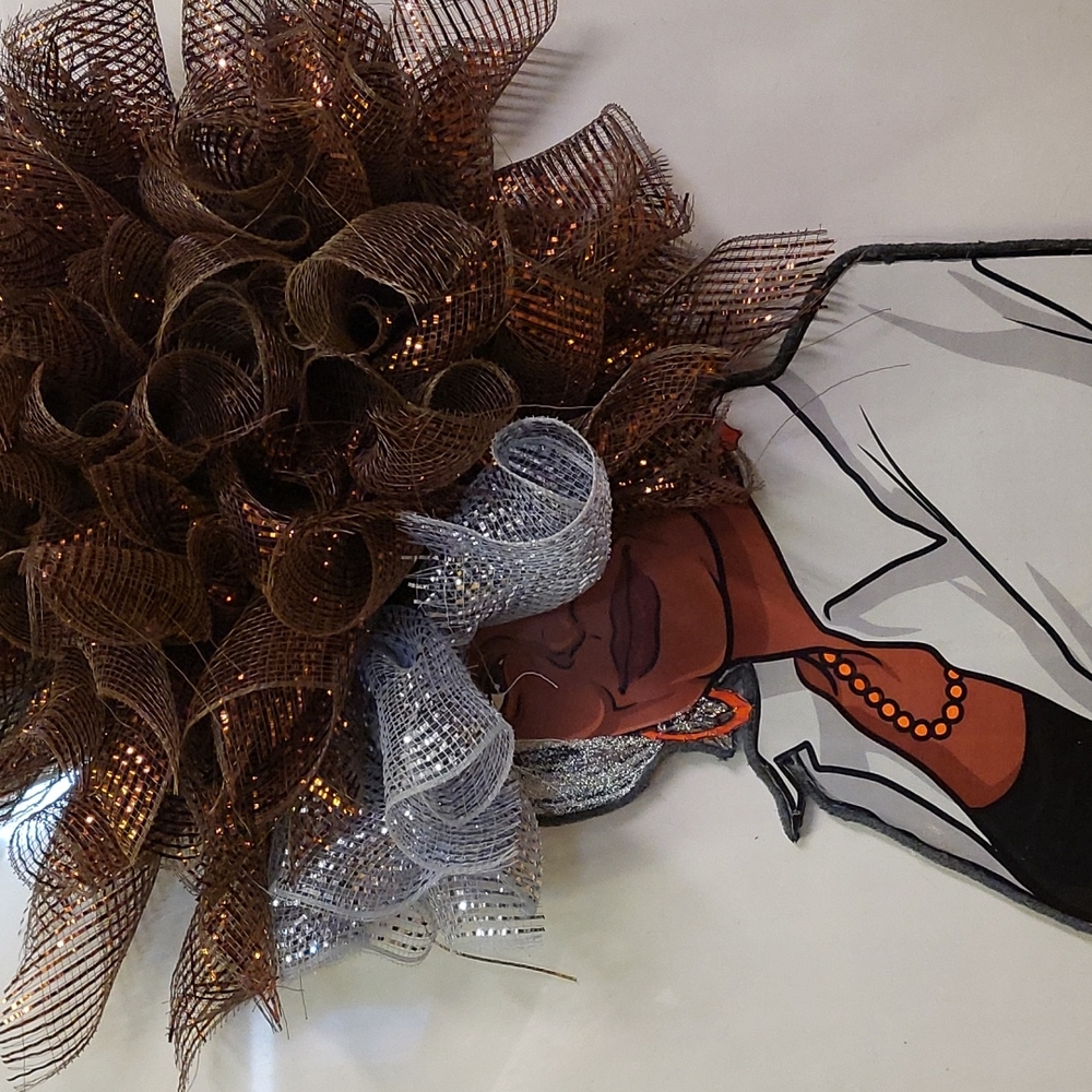 DIVA WREATH